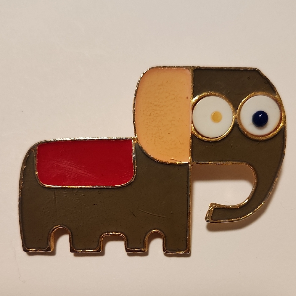 Vintage color block enamel elephant brooch pin
